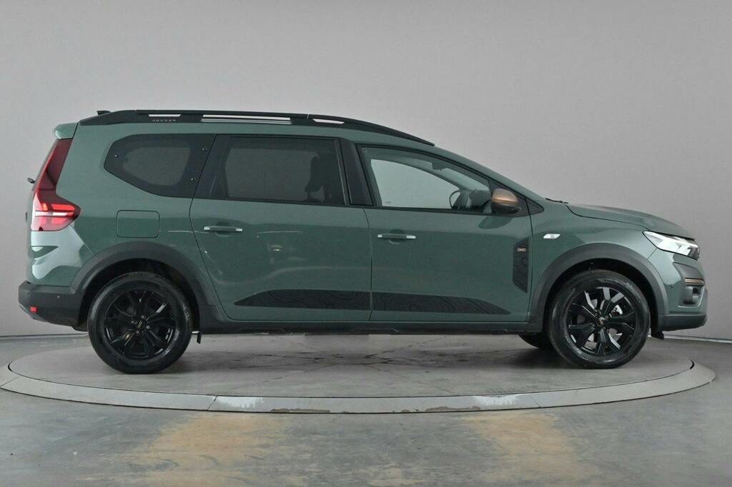 Dacia Jogger 1.6 Hybrid Extreme Mpv Hybrid S Green #5
