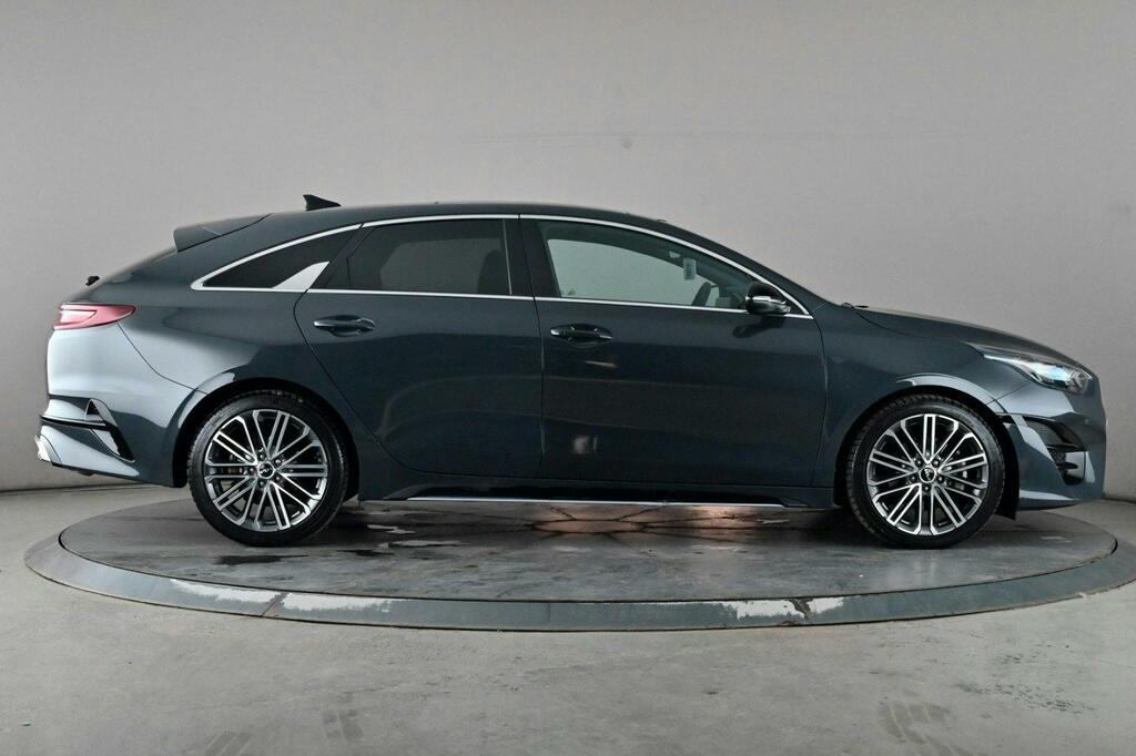 Kia Proceed 1.5 T Gdi Gt Line S Shooting Brake Dct Grey #3