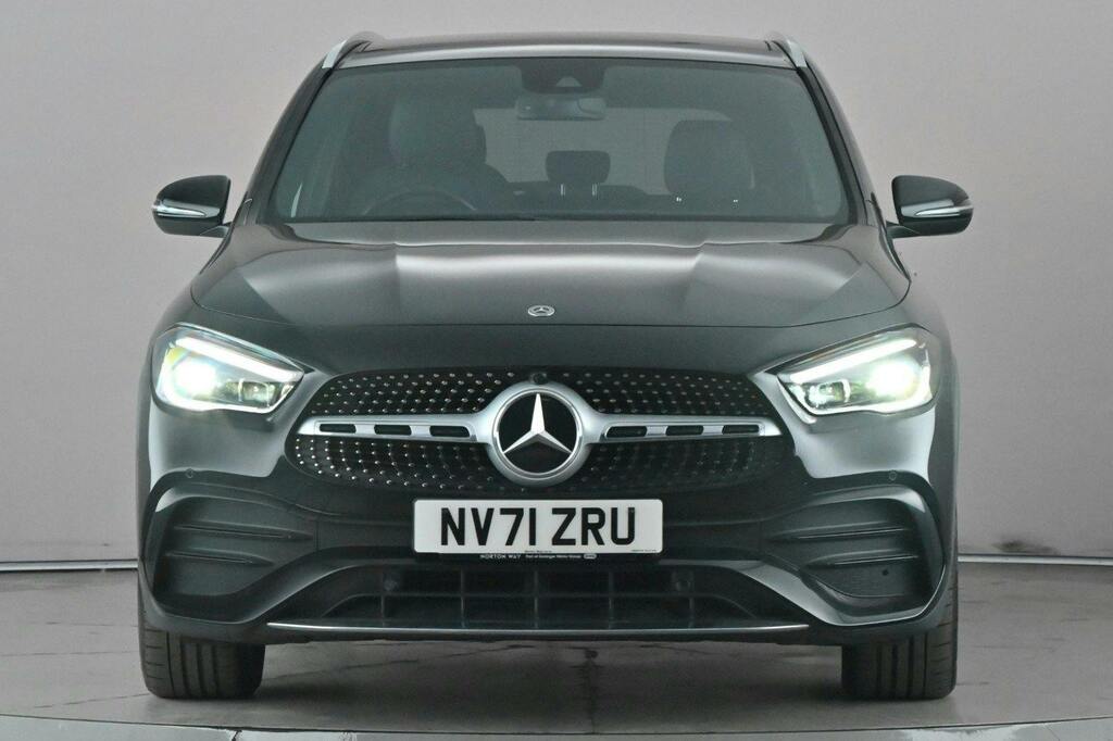Mercedes-Benz GLA Class 1.3 Gla180 Amg Line Premium Plus Suv Black #6