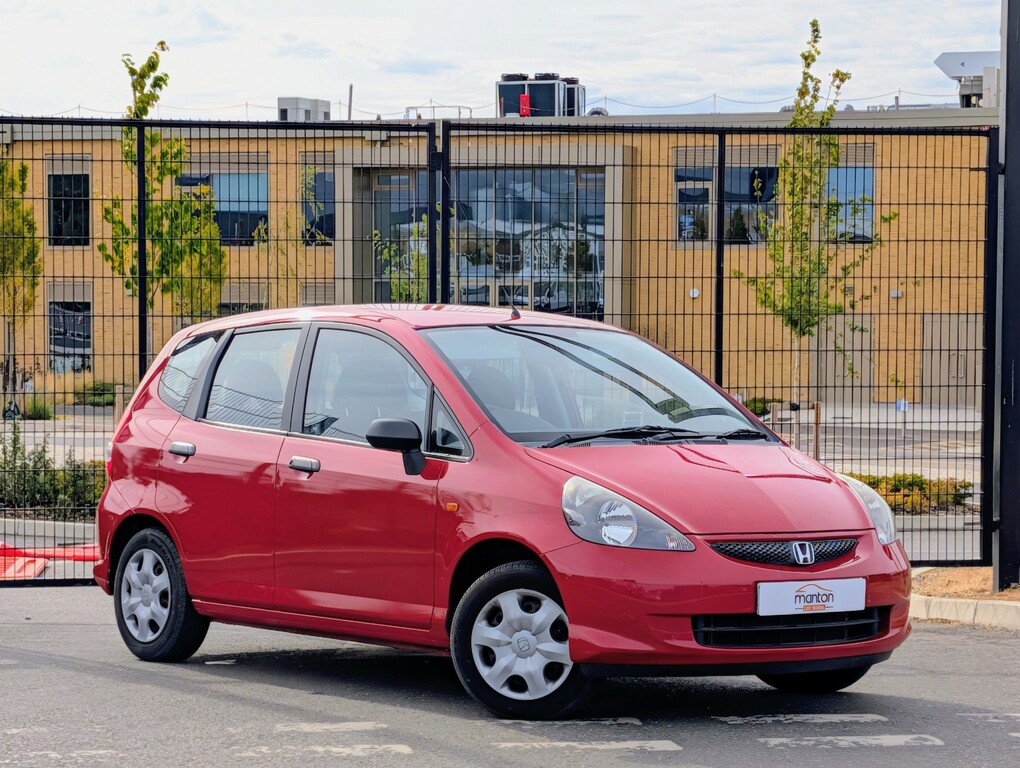 Honda Jazz 1.2 I-dsi S Full Service History 8 000 Miles Red