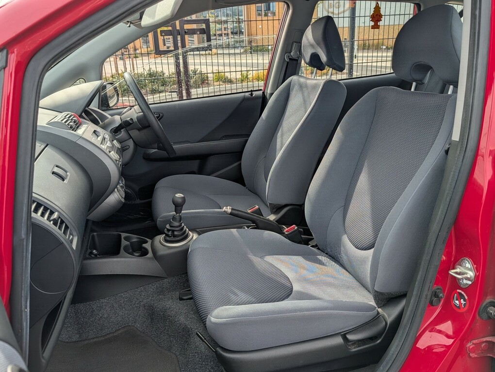 Honda Jazz 1.4 I-dsi Se Hatchback Cvt-7 139 Gkm, Grey #10