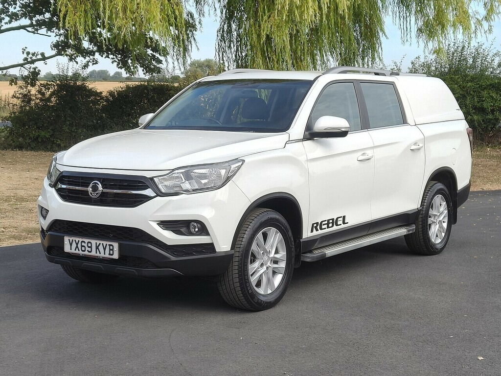 SsangYong Musso Rebel White