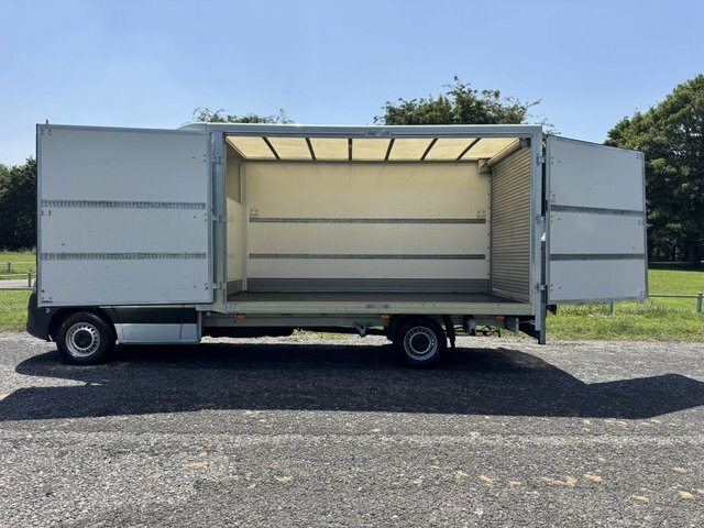 Mercedes-Benz Sprinter 2.1 314Cdi 3.5T Luton Tail Lift Full Side Opening White