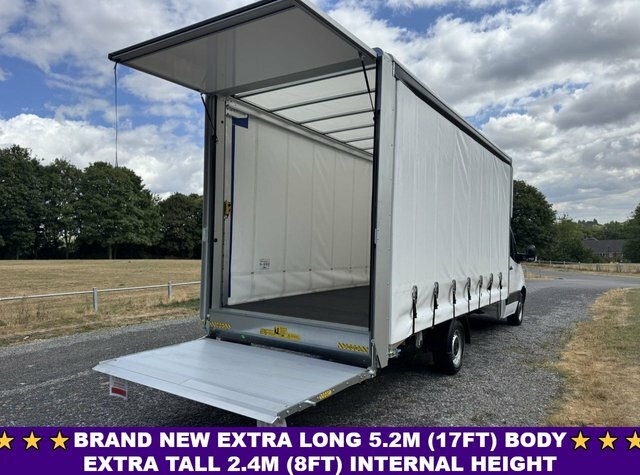 Mercedes-Benz Sprinter 2.1 315Cdi 3.5T. New 5.2M 17Ft Curtainside Body White
