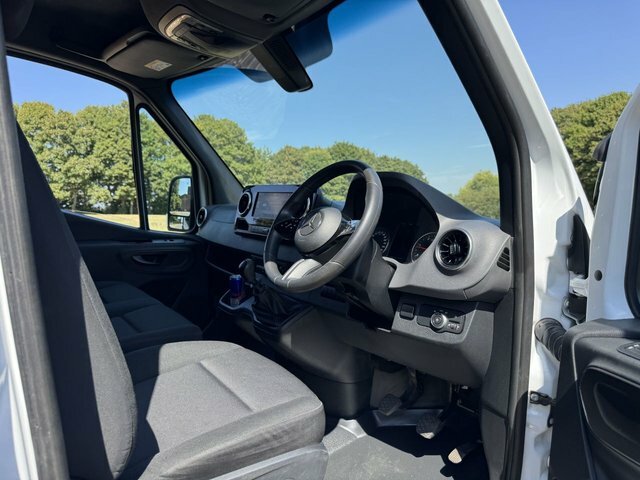 Mercedes-Benz Sprinter 2.0 315 Cdi Pro G-tronic Rwd L3 H2 Euro 6 S S Blue #11