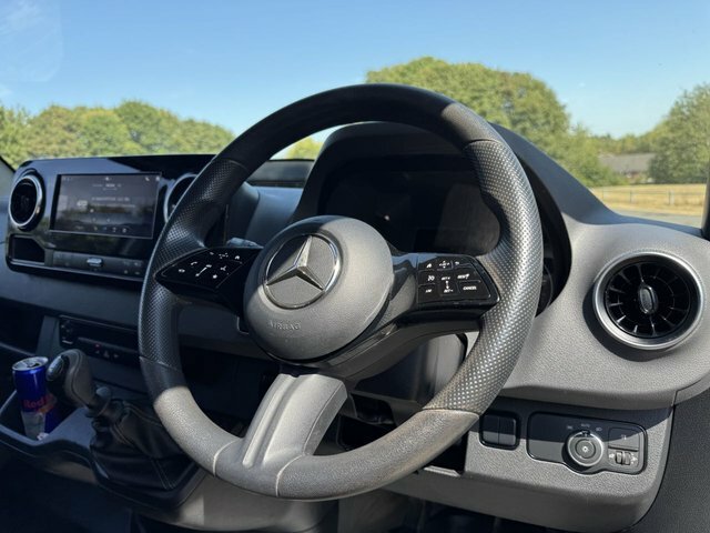 Mercedes-Benz Sprinter 2.0 315 Cdi Pro G-tronic Rwd L3 H2 Euro 6 S S Blue #16
