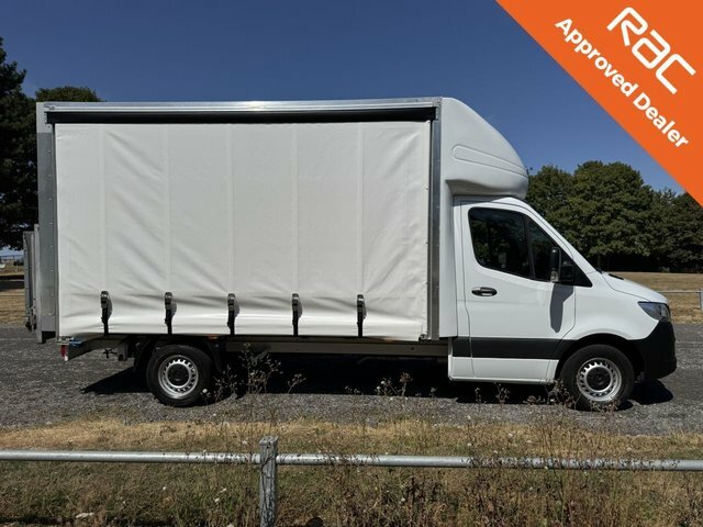 Mercedes-Benz Sprinter 2.0 315Cdi 3.5T. Lwb 4.2M. Curtainside Tail Lift A White #3