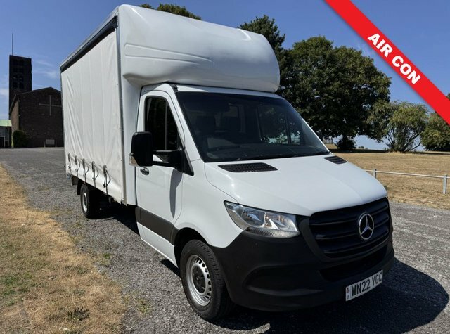 Mercedes-Benz Sprinter 2.0 315Cdi 3.5T. Lwb 4.2M. Curtainside Tail Lift A White