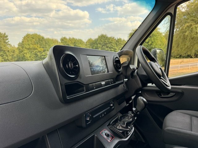 Mercedes-Benz Sprinter 315 Cdi 150 L3h2 Progressive Lwb High Roof Rwd 21 White #18