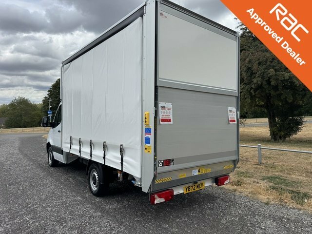 Mercedes-Benz Sprinter 2.0 315Cdi 3.5T. Lwb 4.2M X 2.4M Int. Height Curta White #2
