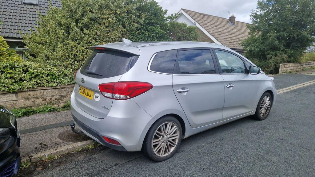 Kia Carens 4 Silver #5