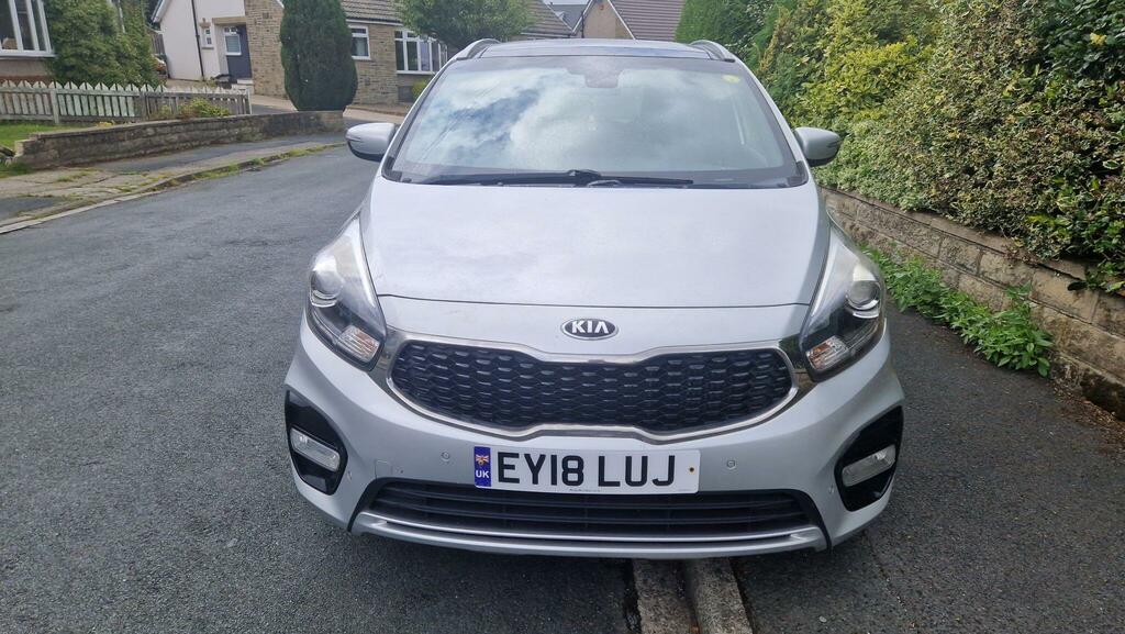 Kia Carens 4 Silver #2