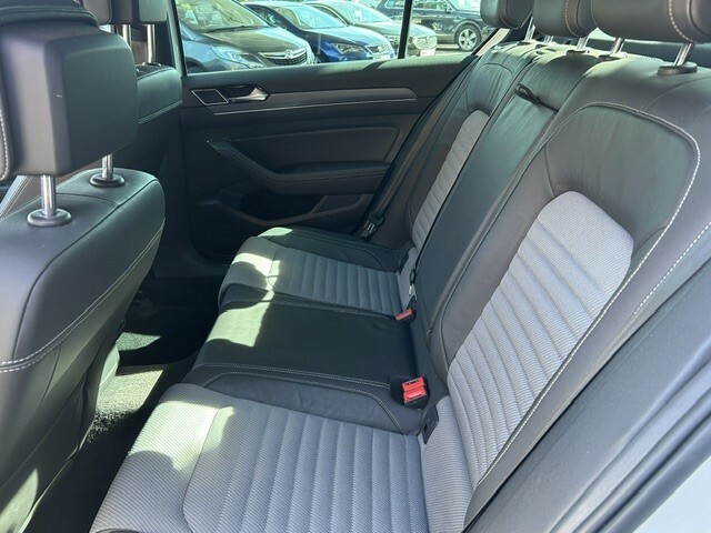 Volkswagen Passat 2.0 Tdi R-line Dsg Panoramic Roof 7 Speed #10