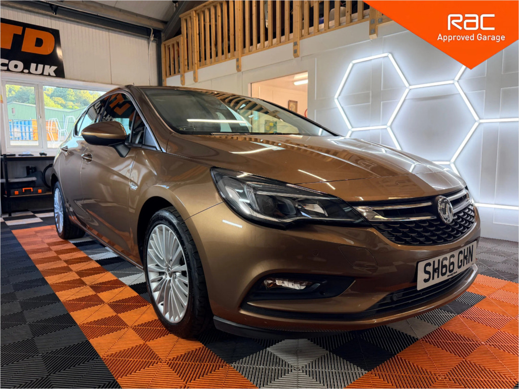 Vauxhall Astra Astra Hatchback Brown