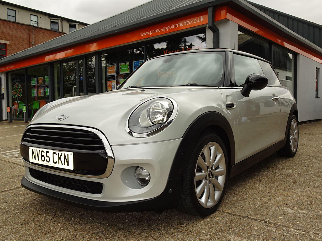 Mini Hatch 1.5 Cooper Hatchback Euro 6 Ss NV65CKN Silver