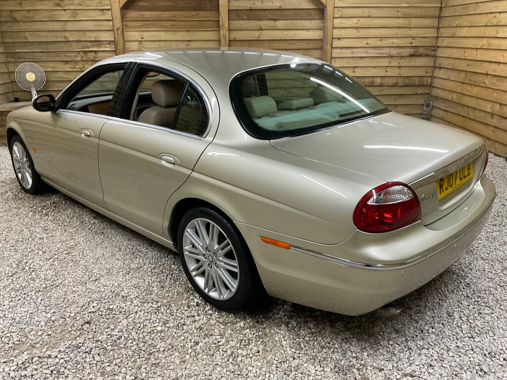 Jaguar S-Type V6 Se Saloon Gold #4