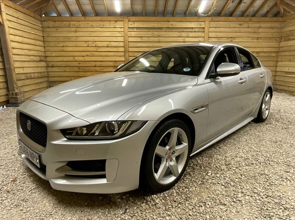 Jaguar XE R-sport Saloon Silver #3