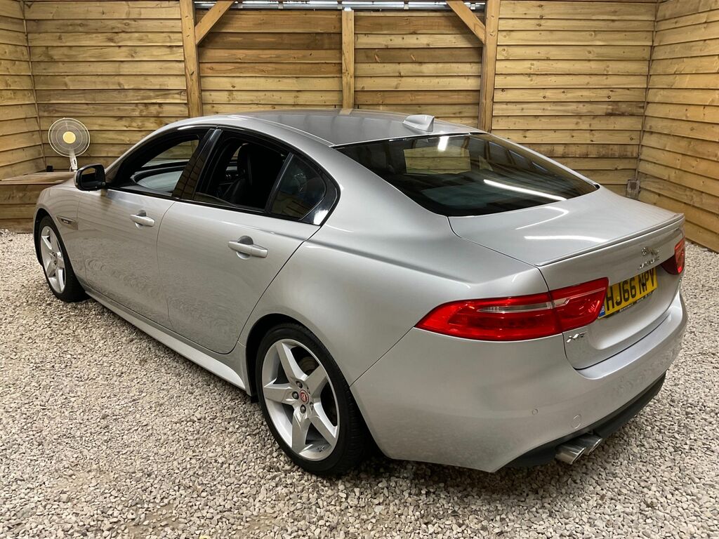 Jaguar XE R-sport Saloon Silver #4