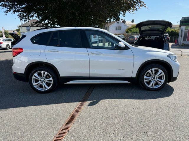 BMW X1 Suv White #2