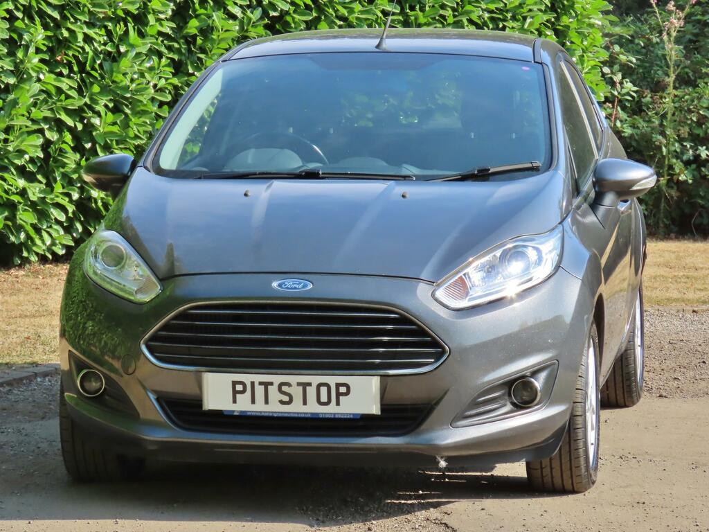 Ford Fiesta 1.0T Ecoboost Zetec Hatchback Eu WD66NVM Grey