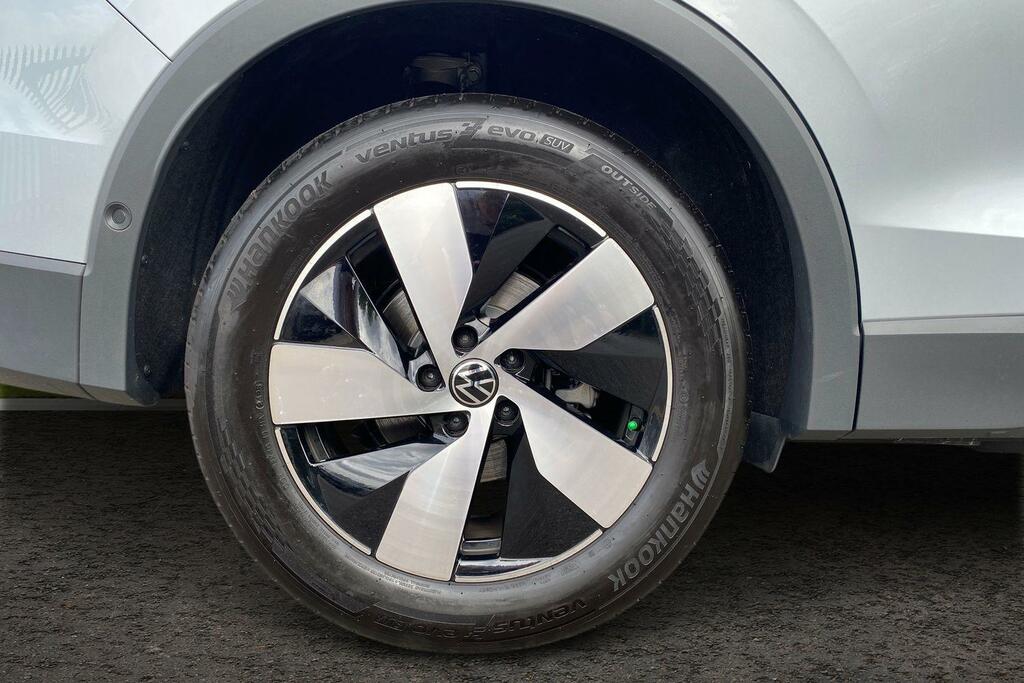 Volkswagen Tiguan 1.5 Etsi Mhev Match Suv Hybrid Dsg Euro AO26OHW Silver #5