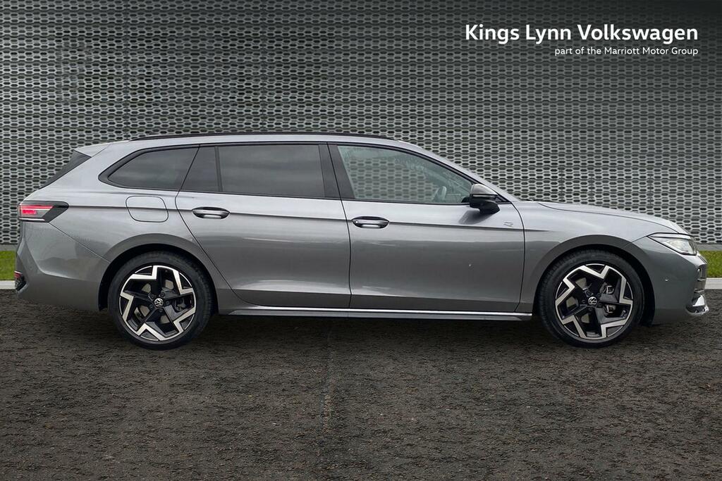 Volkswagen Passat 1.5 Etsi Mhev R-line Estate Hybrid Dsg AO26SCZ Grey #4