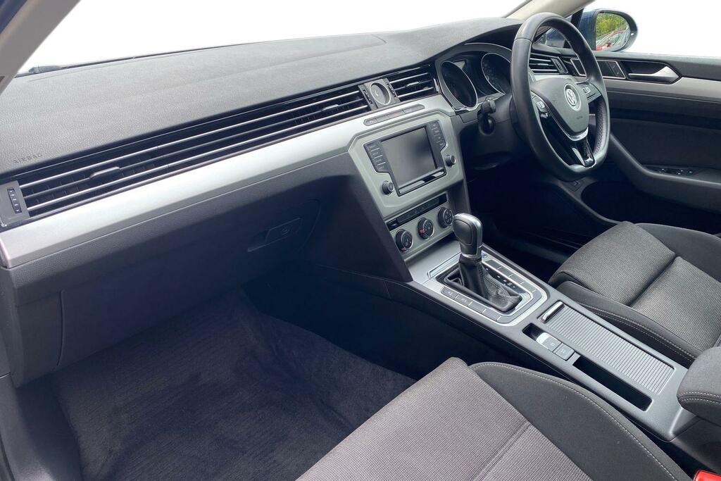 Volkswagen Passat 2.0 Tdi Se Business Estate Dsg Euro 6 Blue #2