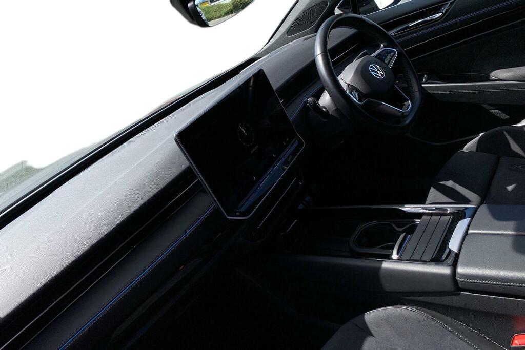 Volkswagen ID.7 Pro 77Kwh Launch Edition Fastback Aut #2