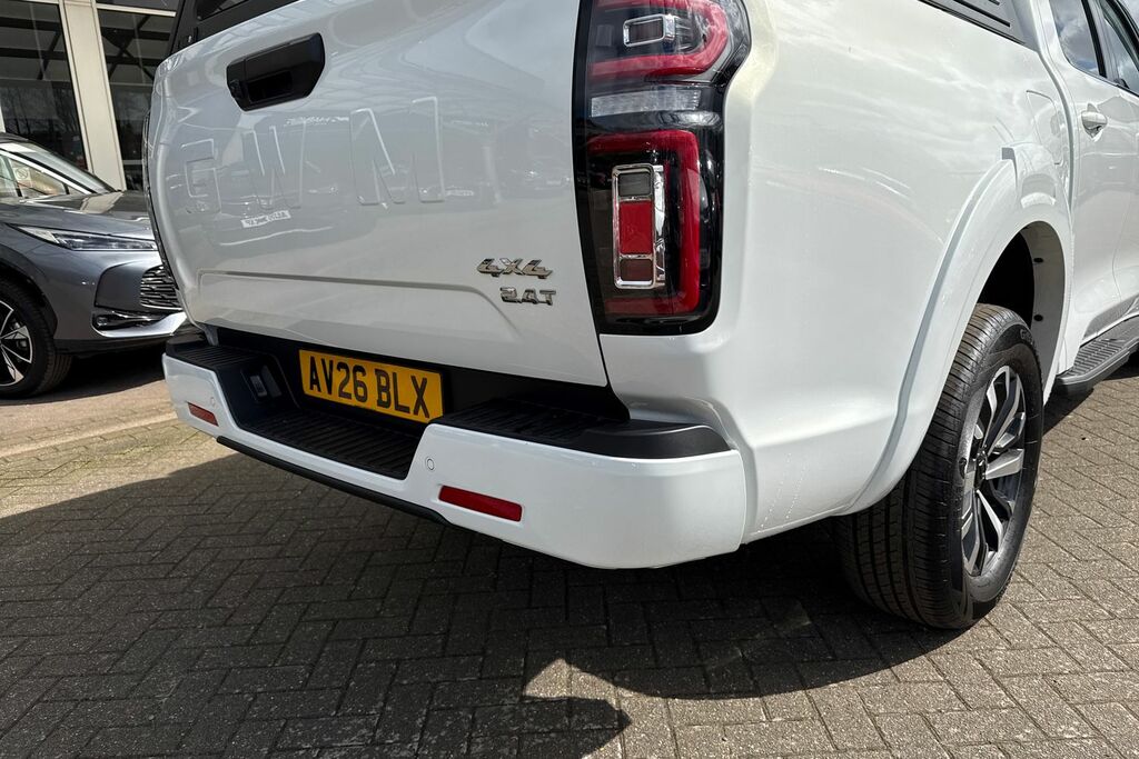 Great Wall POER300 2.4D Ultra Pickup Double Cab 4Wd Black #33