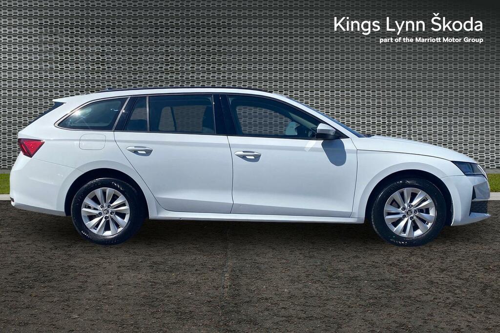 Skoda Octavia 1.5 Tsi E-tec Mhev Act Se Technology Estate Pe White #4