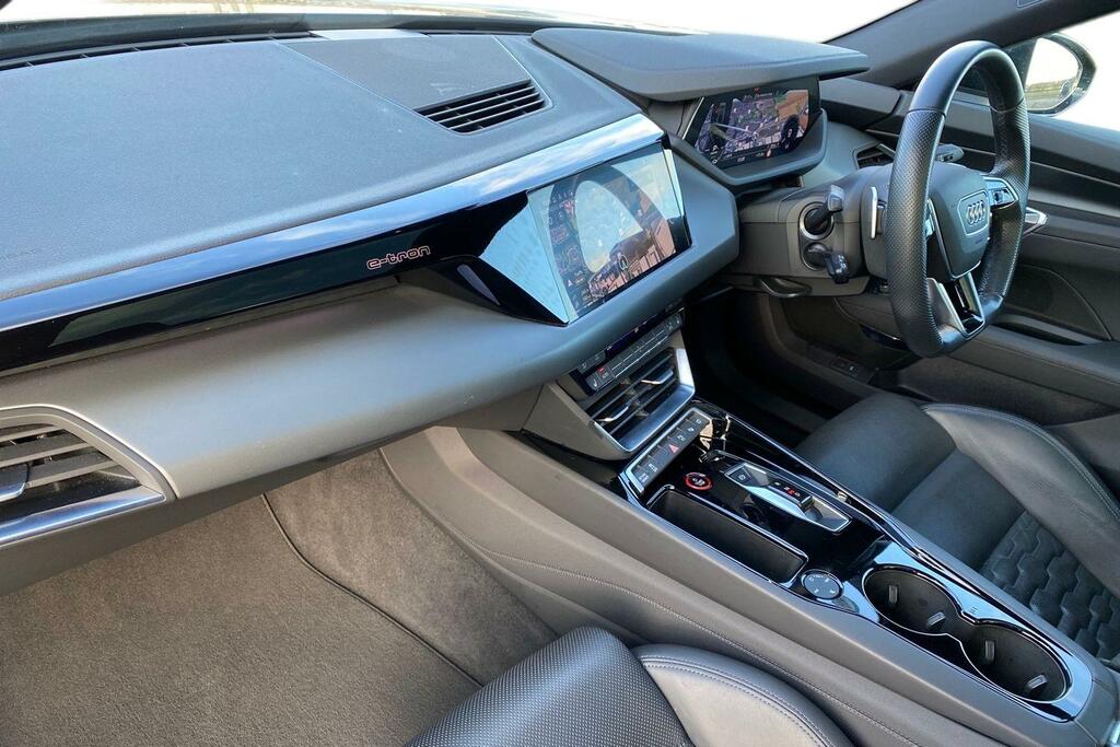 Audi E Tron GT 93.4Kwh Saloon Quattro 476 Ps Black #2