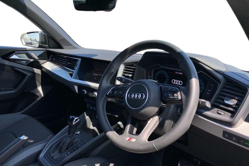 Audi A1 1.0 Tfsi 30 S Line Sportback S Tronic E Black #6