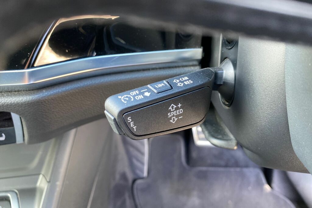 Audi Q3 Audi Sportback 35 Tfsi Sport S Tronic  #36