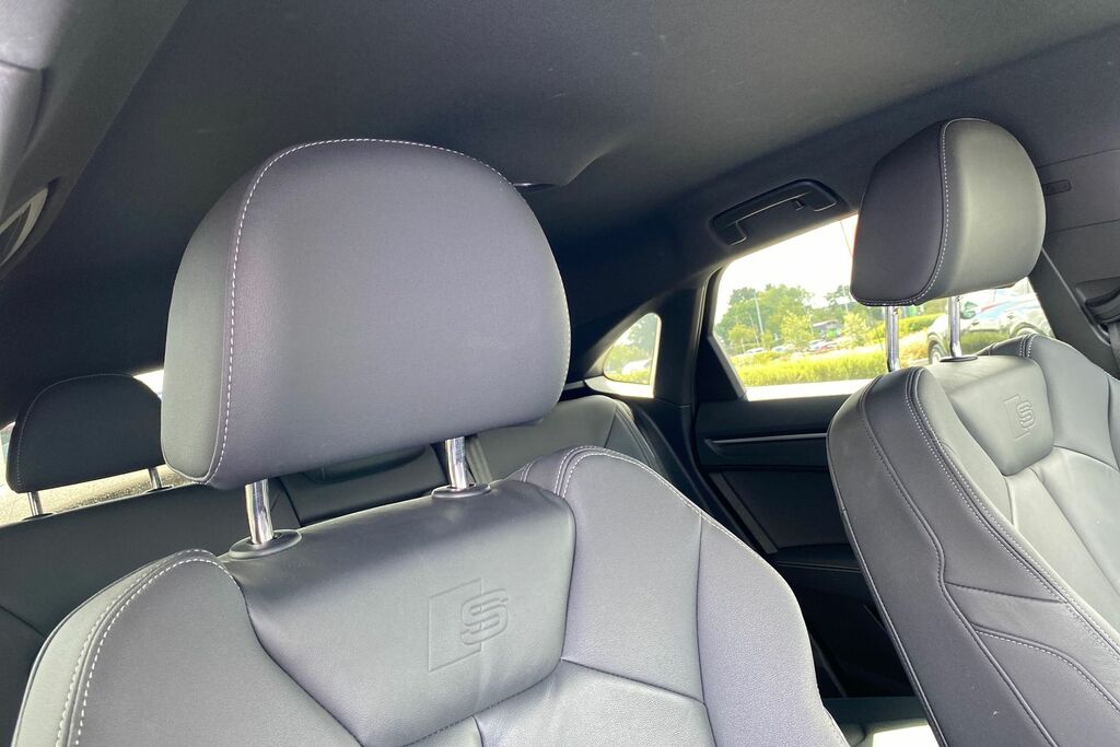 Audi Q3 Audi Sportback 35 Tfsi Sport S Tronic  #29