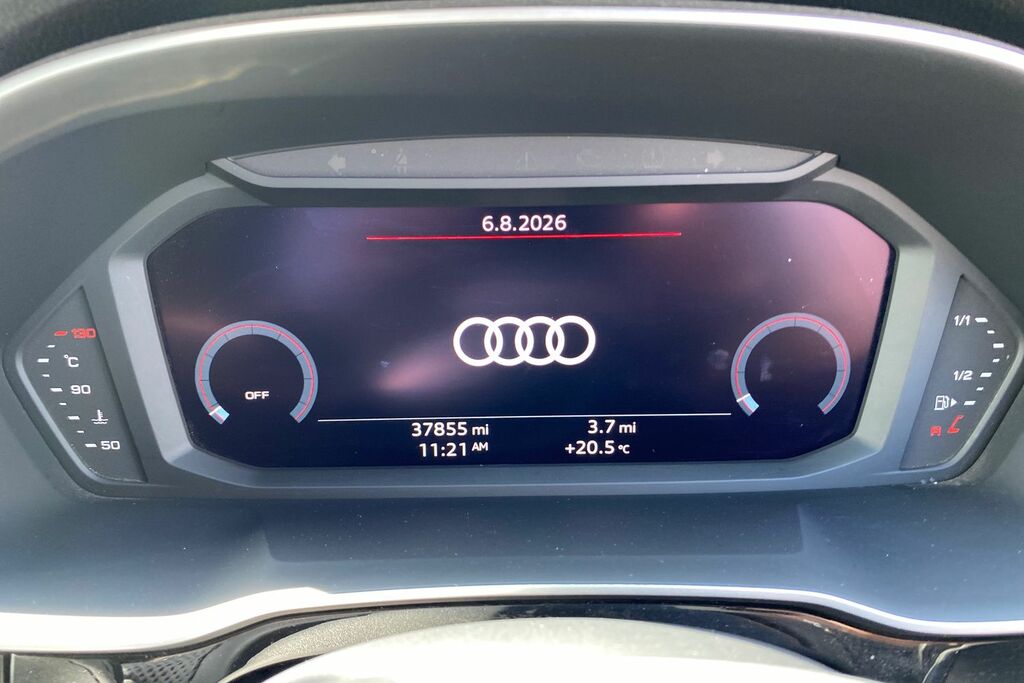 Audi Q3 Audi Sportback 35 Tfsi Sport S Tronic  #11
