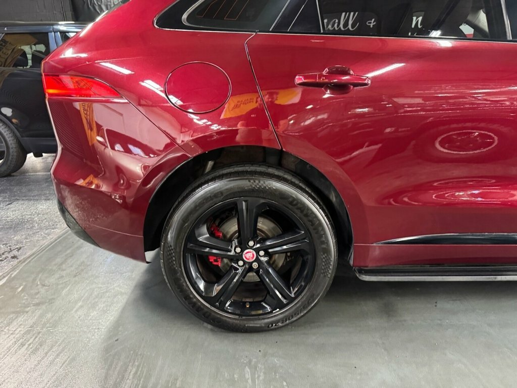 Jaguar F-Pace 3L S Red #6