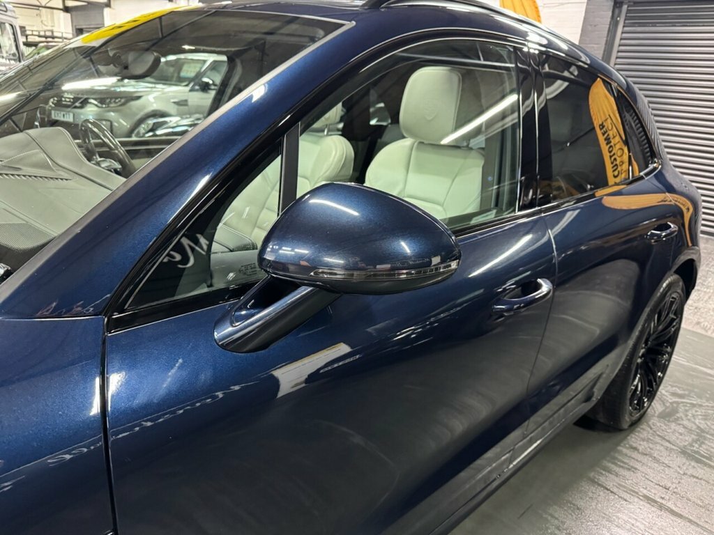 Porsche Macan Suv 3.0 Td V6 S Pdk 4Wd Euro 6 Ss 201616 Blue #12