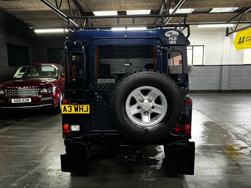 Land Rover Defender 90 Suv Blue #5