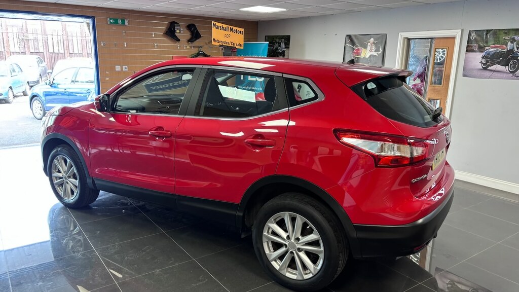 Nissan Qashqai White #7