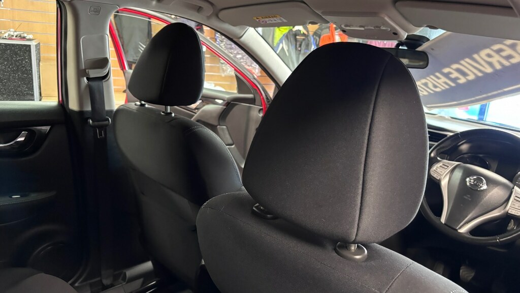Nissan Qashqai White #47