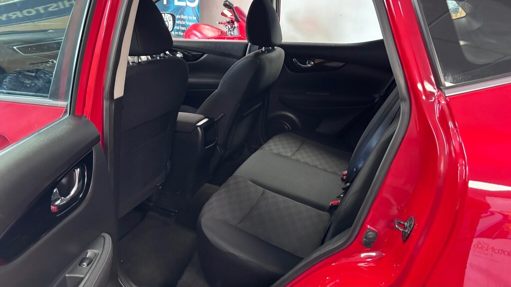 Nissan Qashqai White #6