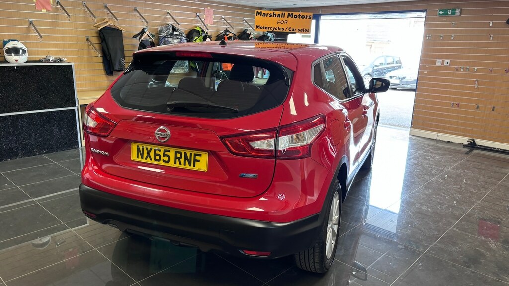 Nissan Qashqai White #9