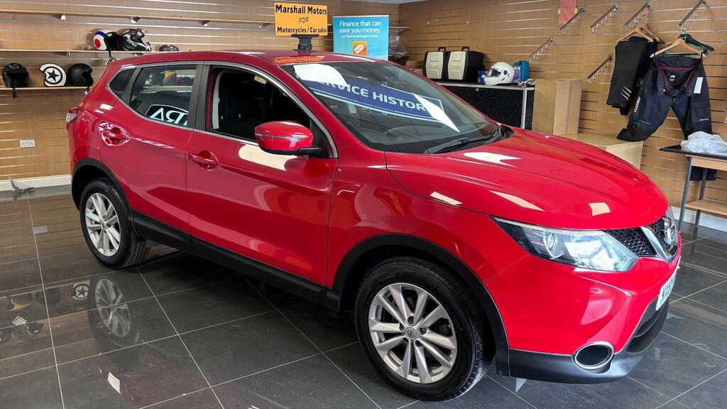 Nissan Qashqai White #1
