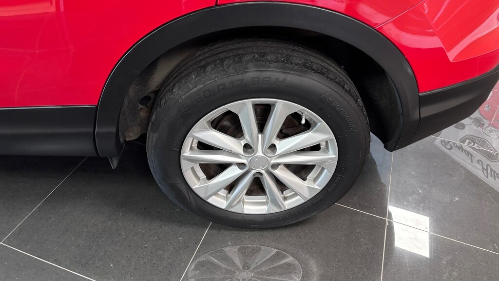Nissan Qashqai White #16