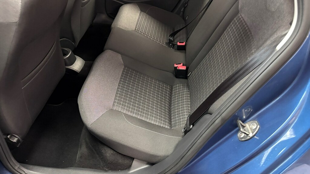 Volkswagen Polo 1.2L Se Tsi 89 Bhp Silver #35