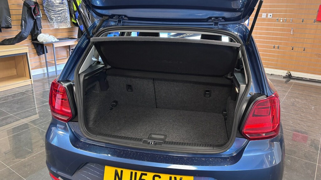 Volkswagen Polo 1.2L Se Tsi 89 Bhp Silver #6