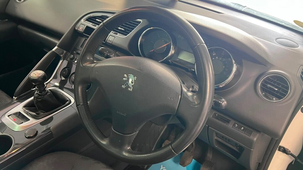 Peugeot 3008 1.6 Hdi Allure Euro 5 Grey #37