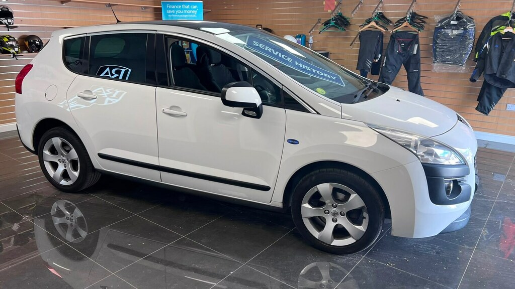 Peugeot 3008 1.6 Hdi 115 Active II White #3
