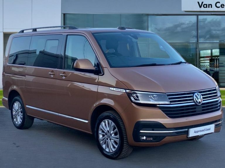 Volkswagen Caravelle Caravelle 2.0 Tdi Executive 199 Dsg Brown