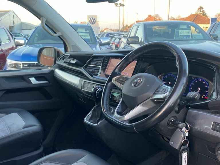 Volkswagen Caravelle Caravelle 2.0 Tdi Executive 199 Dsg Brown #6